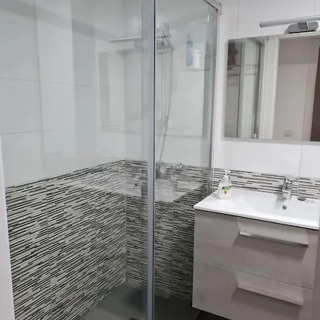 Arrecife-playa Del Reducto Apartment *