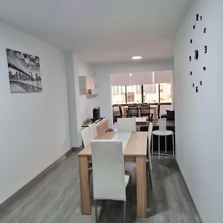 Arrecife-playa Del Reducto 아파트 아리시페